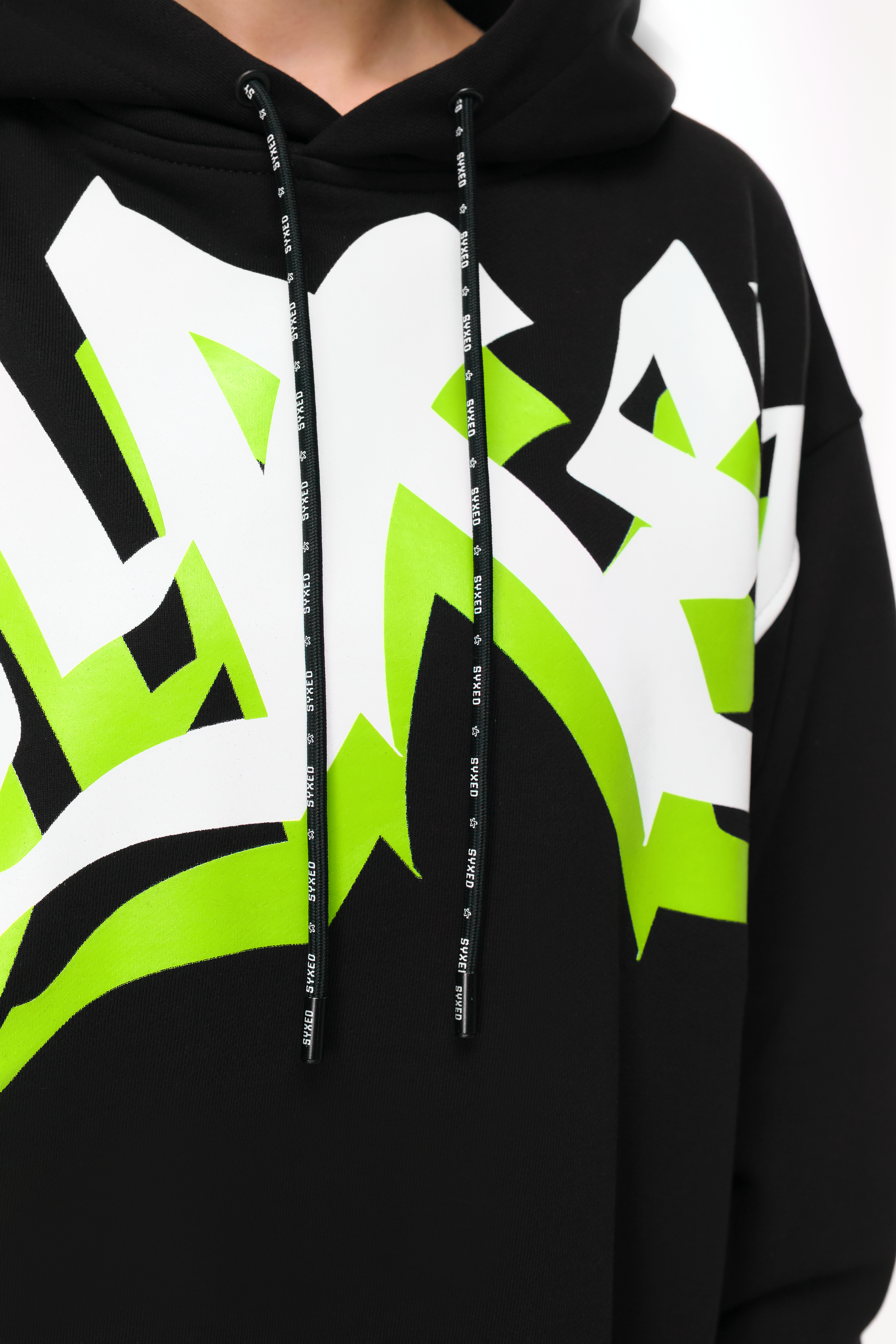 Lightning Hoodie Blaсk Signature Style