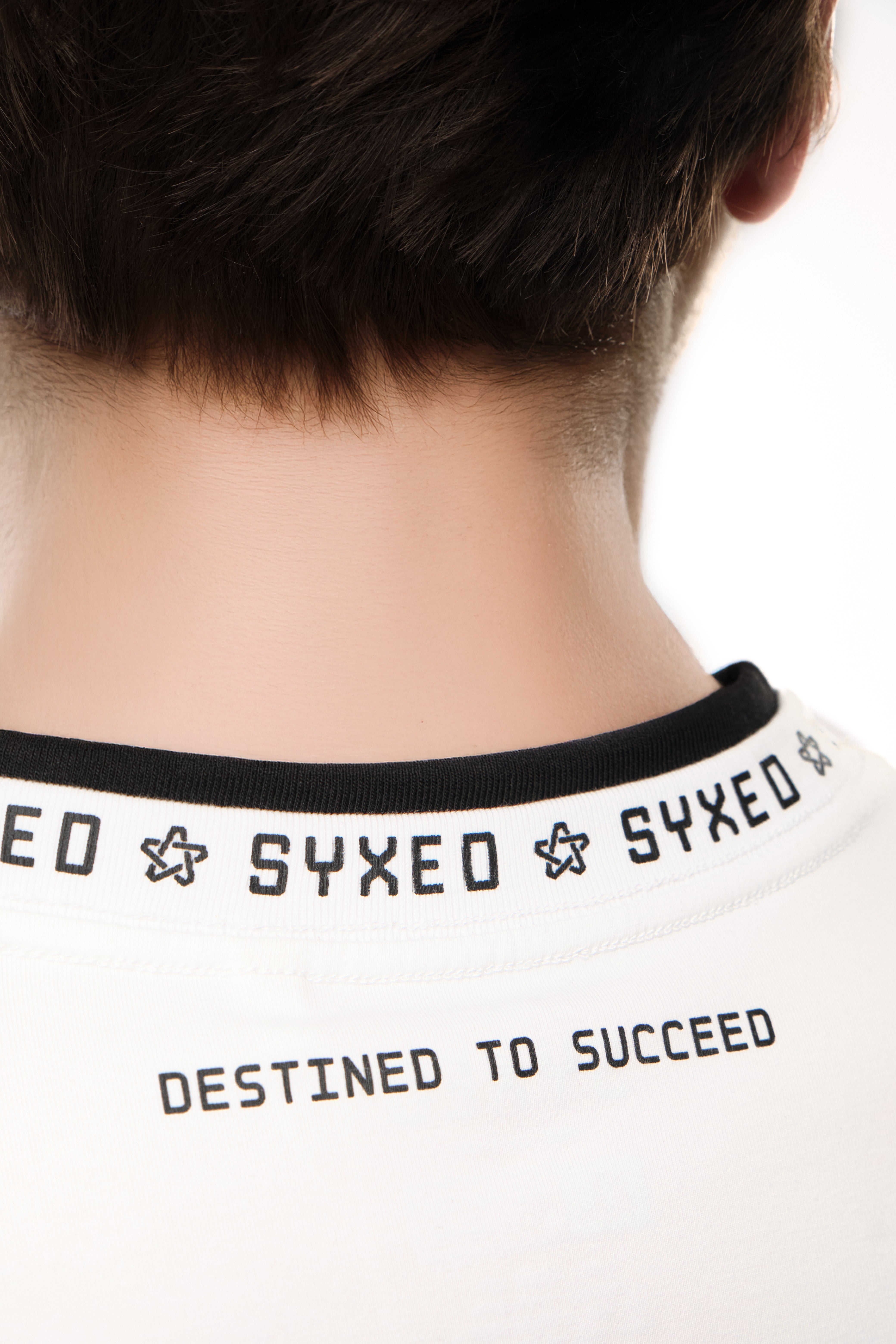 Player White Longsleeve