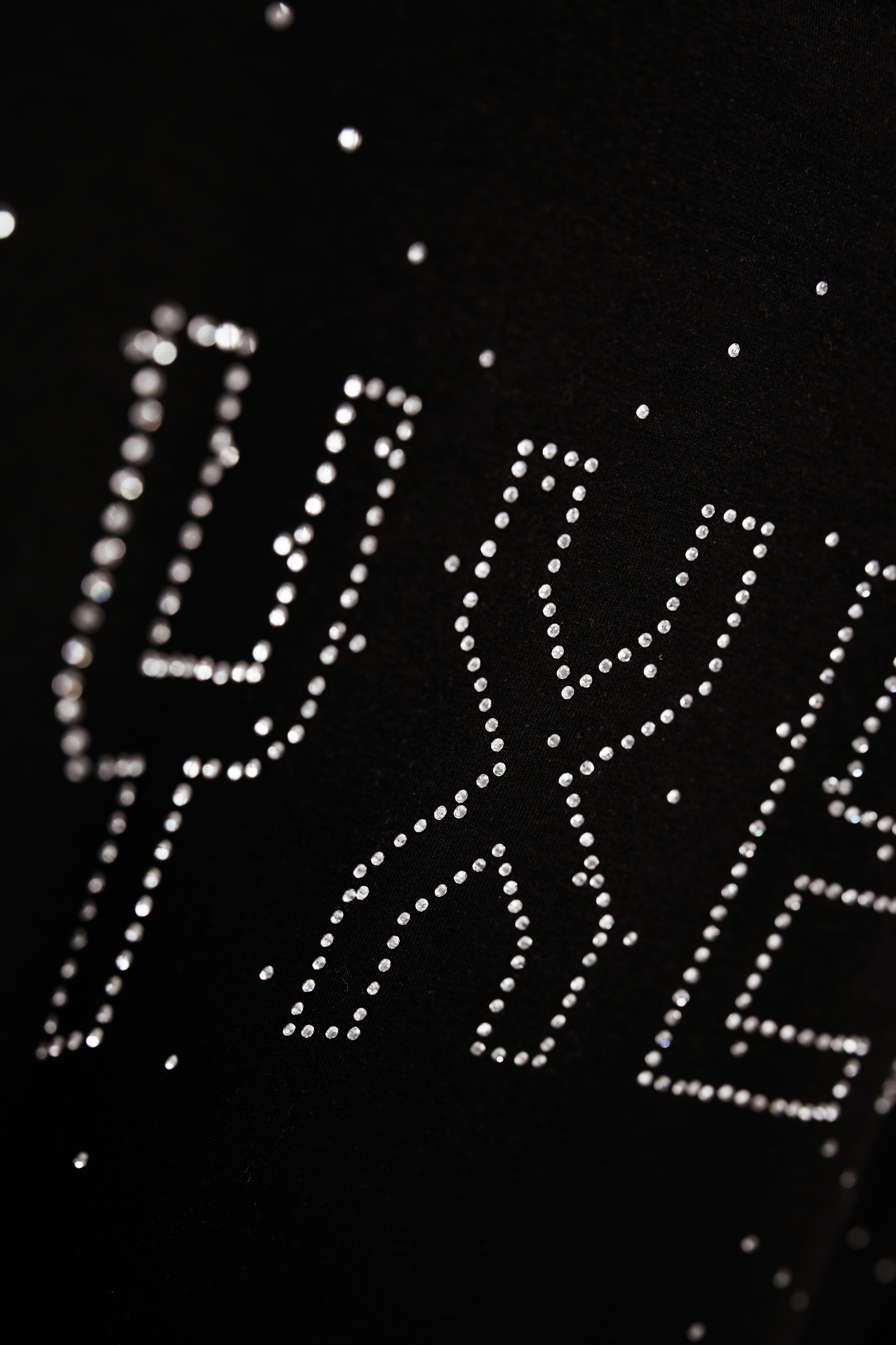 T-Shirt Galaxia Black with White gems