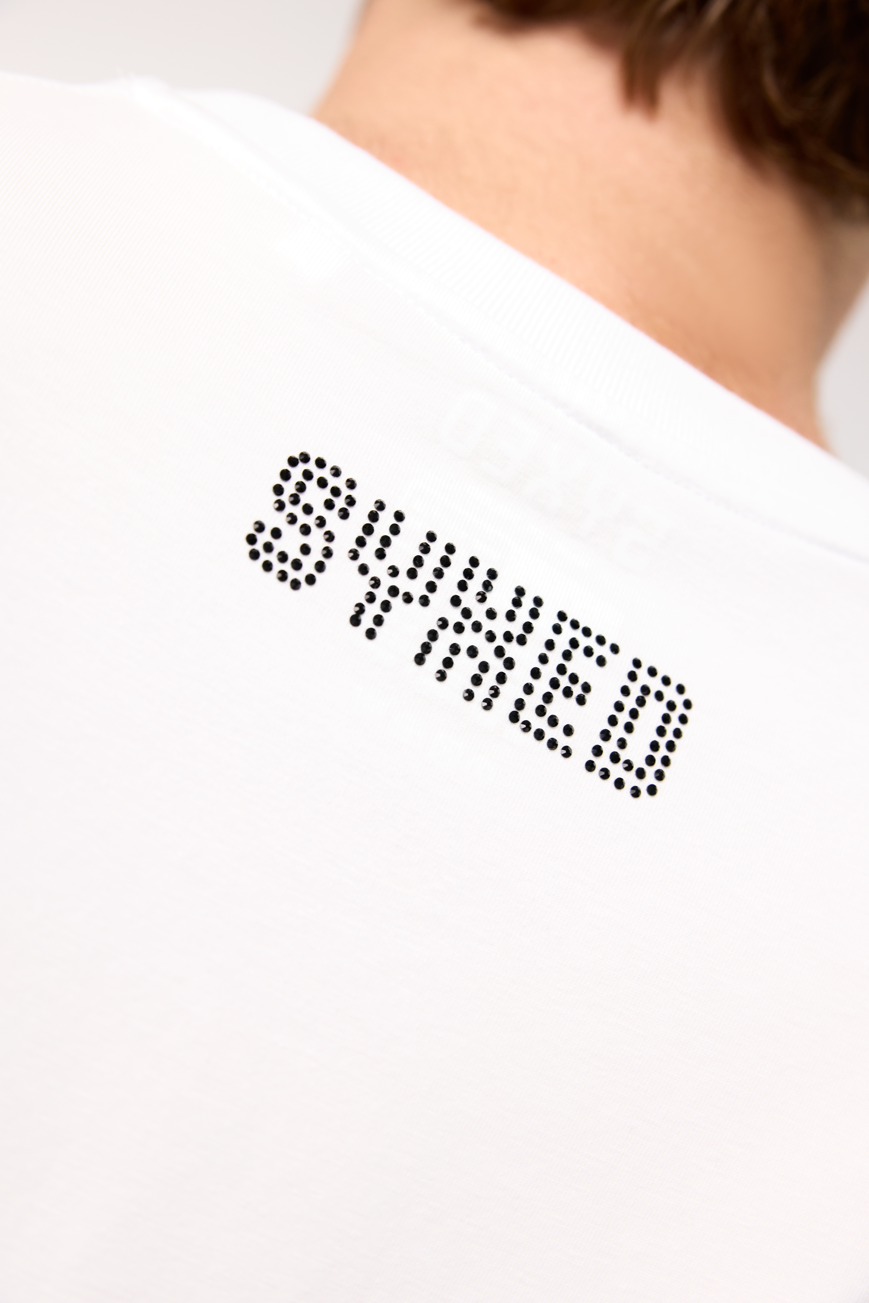 Spark T-Shirt White with Black gems
