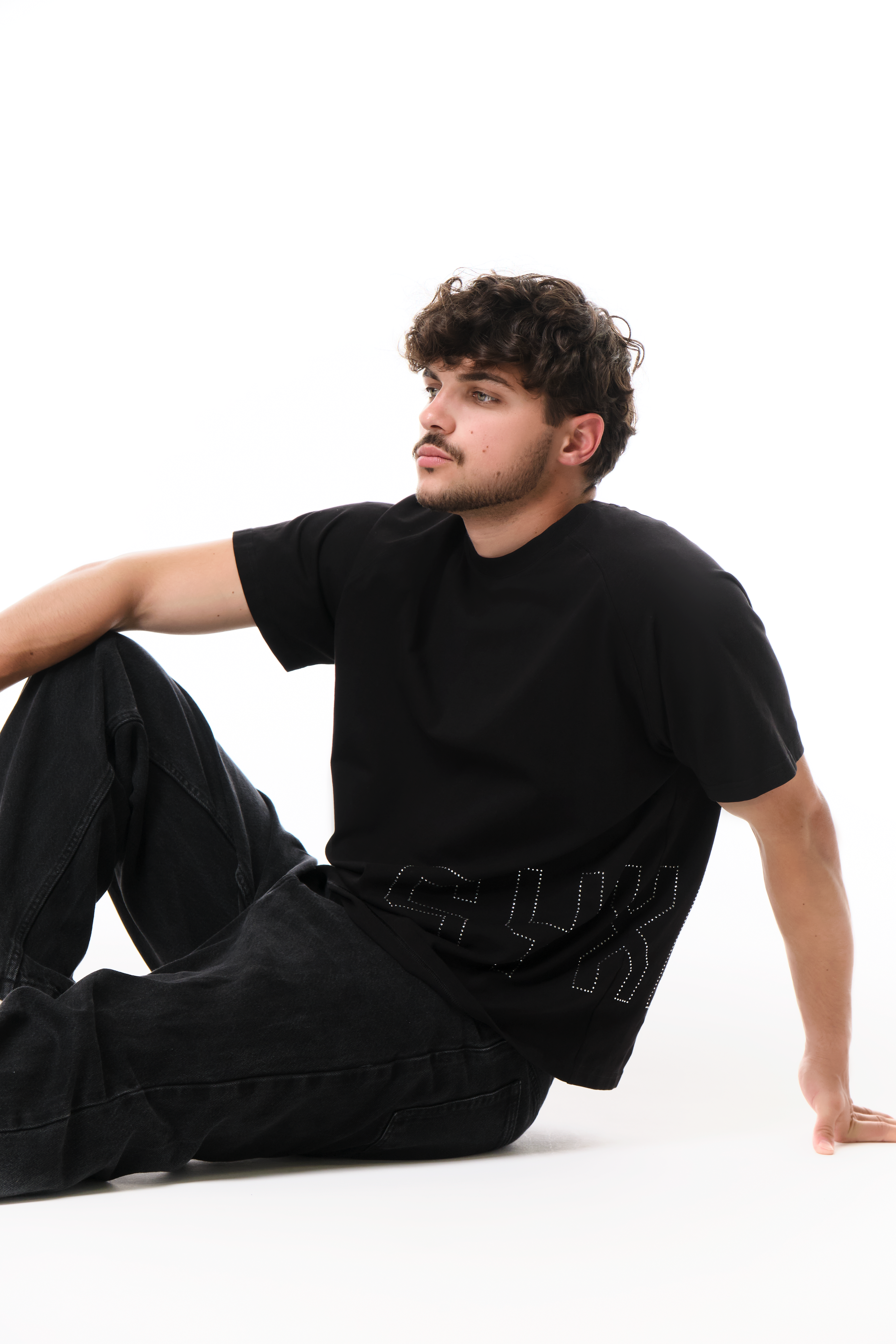 Glitz T-Shirt Black with White gems