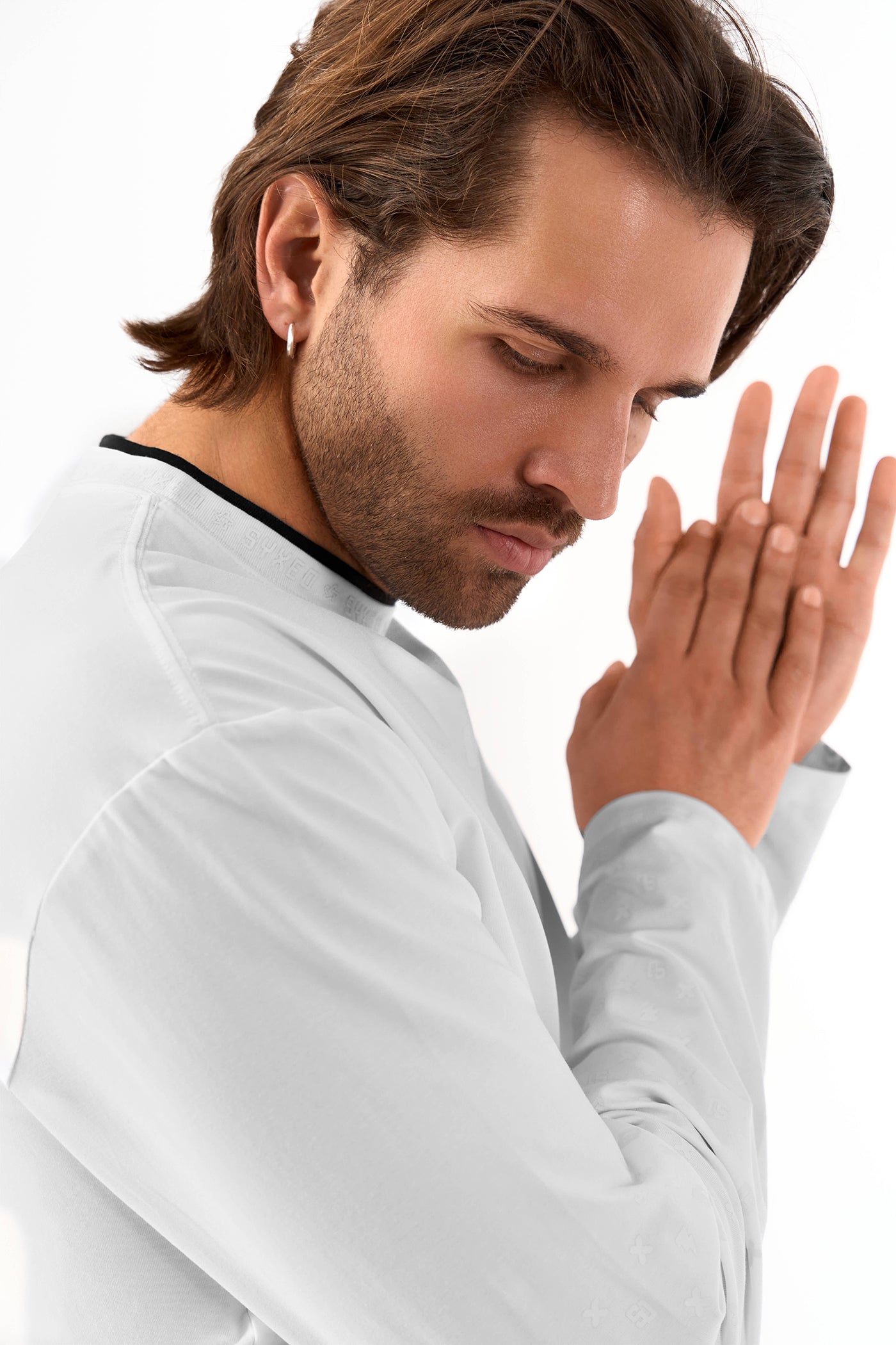 Deal Longsleeve White on White