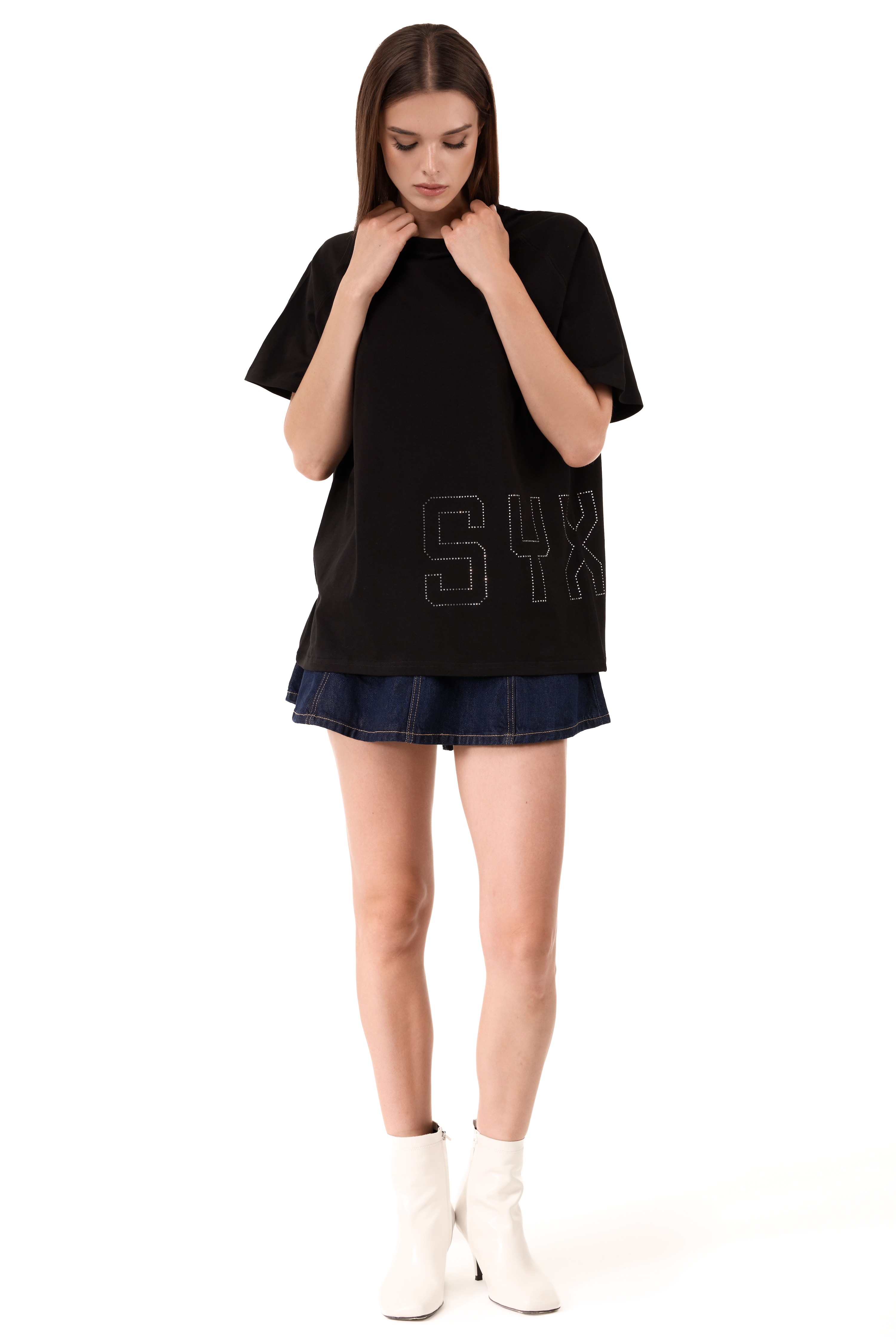 Glitz T-Shirt Black with White gems