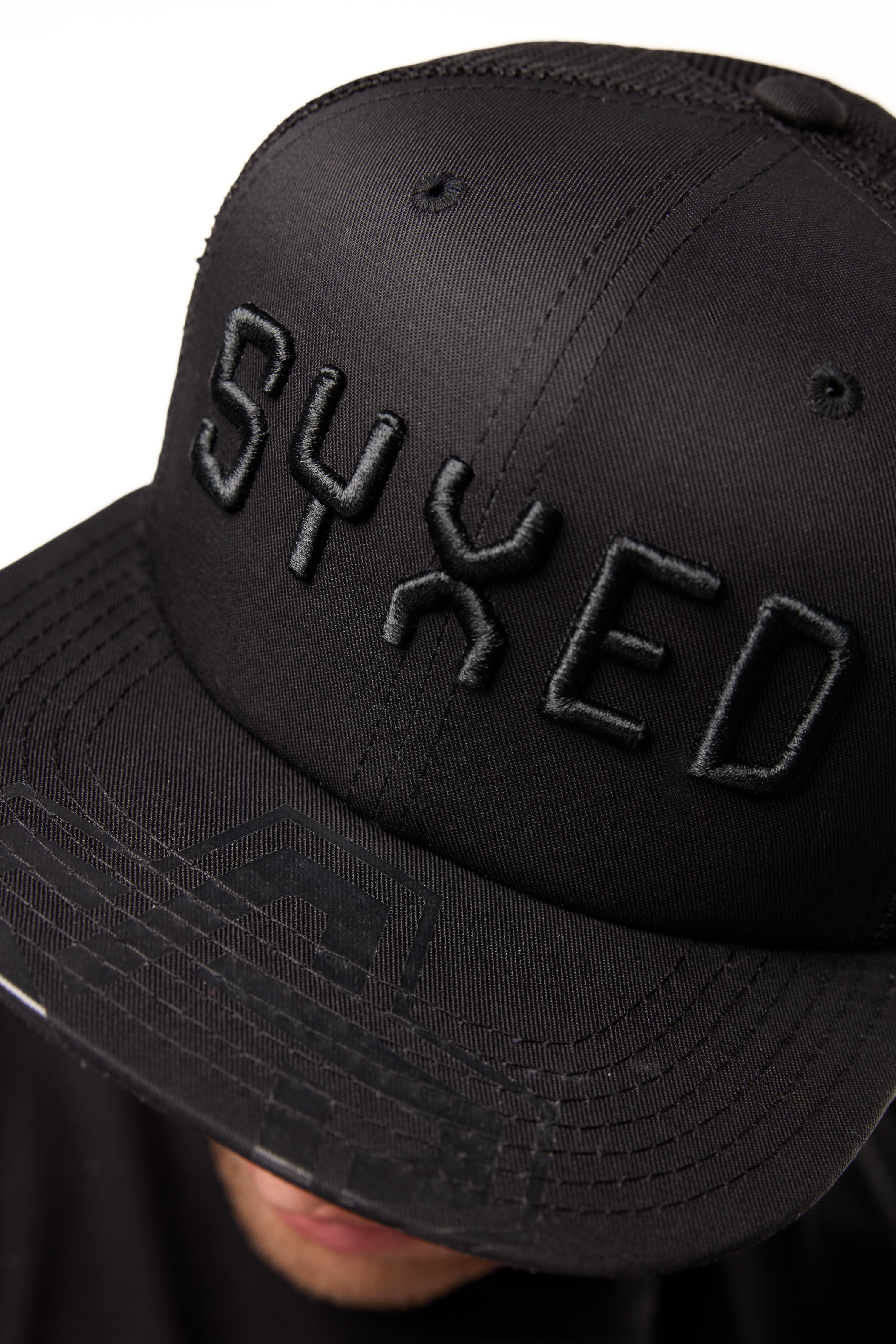 Blackside Snapback With Net Back