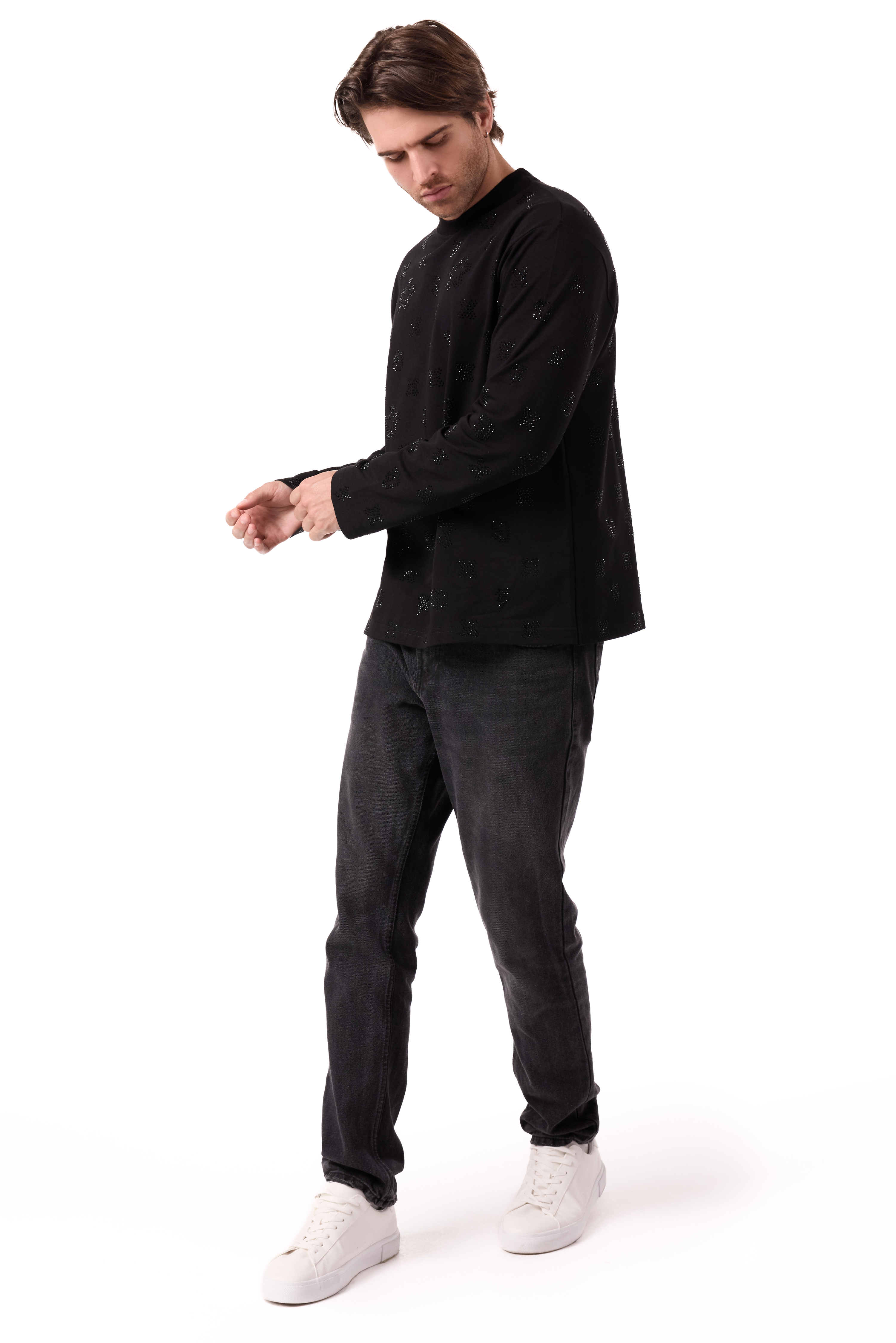 Cashier Black Longsleeve with Black gems