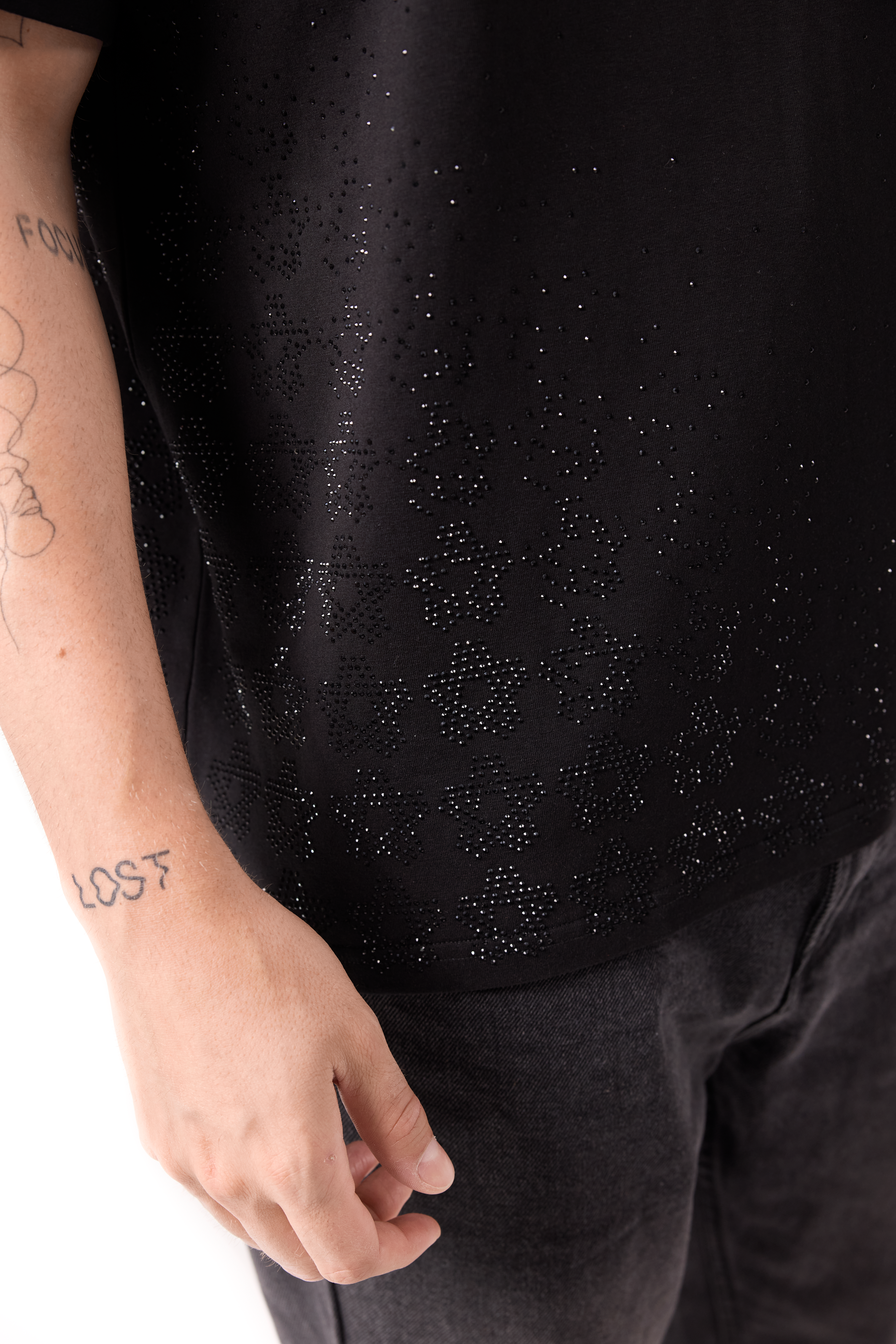 Twinkle T-Shirt Black with Black gems