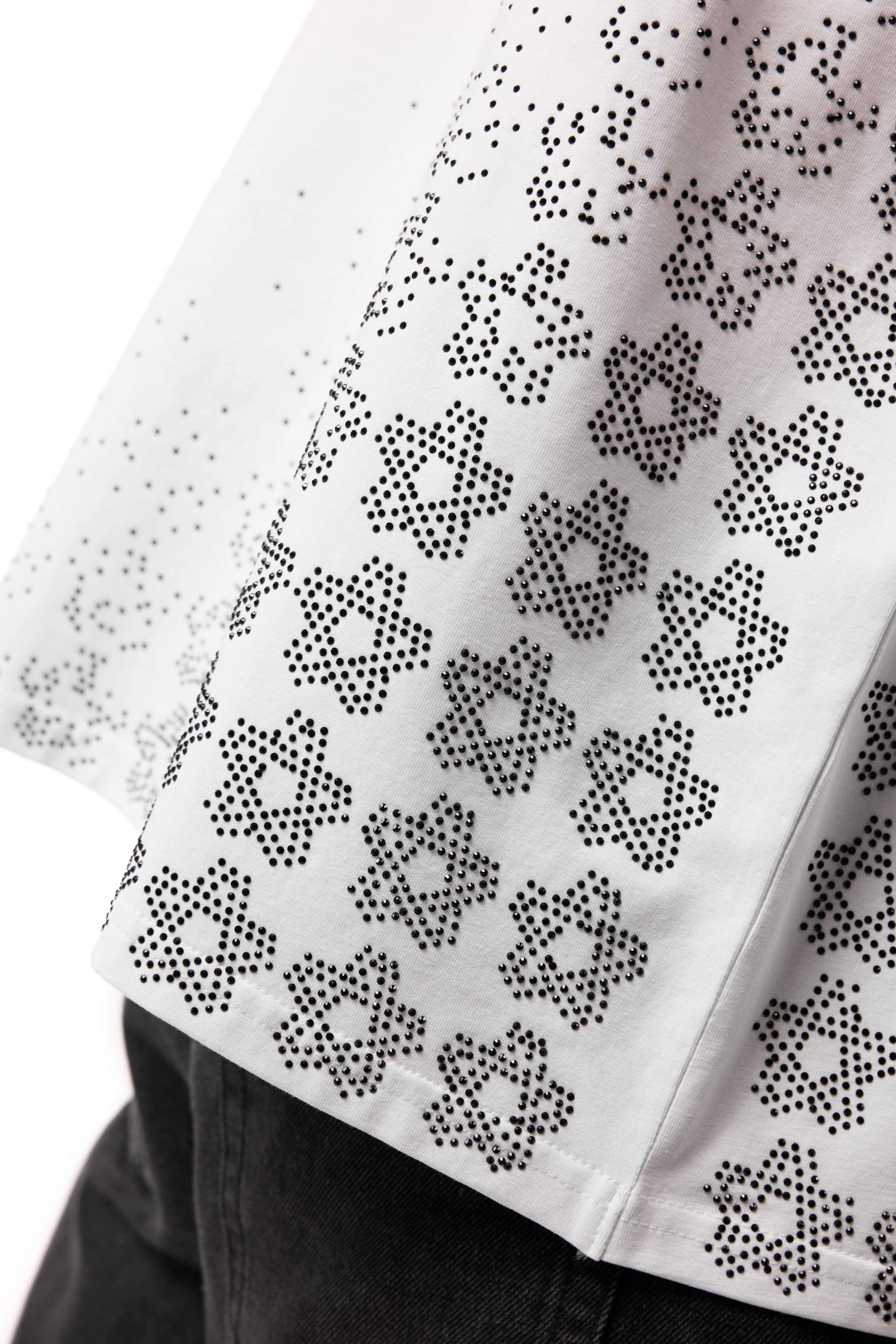 Lumina T-Shirt White with Black gems