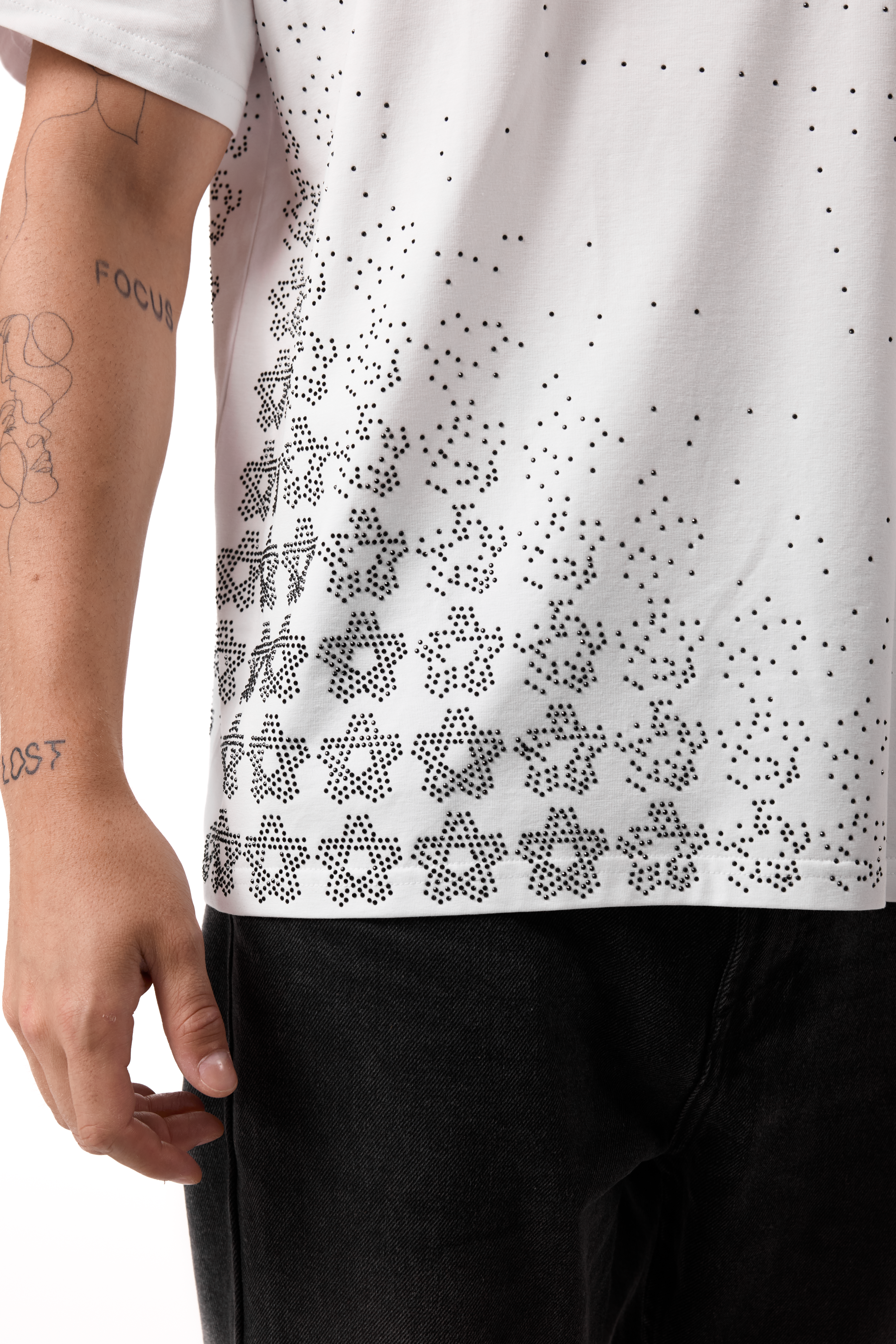 Twinkle T-Shirt White with Black gems